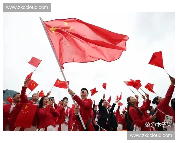 激情四溢的赛场竞技 体育解说员带你领略每一场精彩瞬间 激情四溢的赛场竞技 体育解说员带你领略每一场精彩瞬间