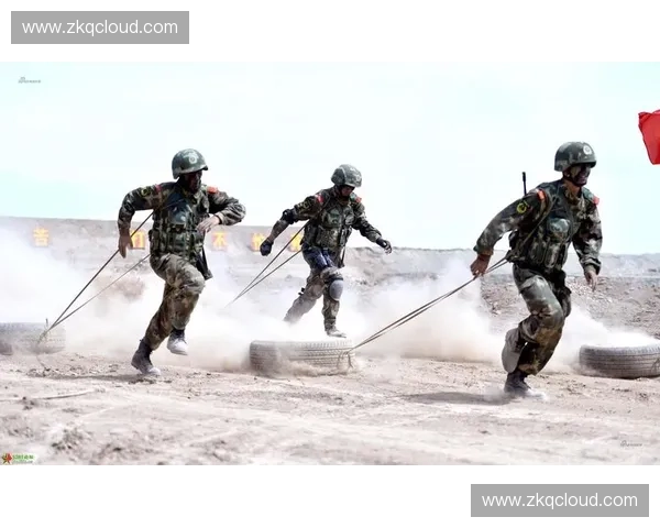 沙地跑步运动的魅力与挑战探索：如何在沙滩上实现高效训练与体能提升
